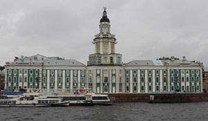 Auf der Newa in St. Petersburg