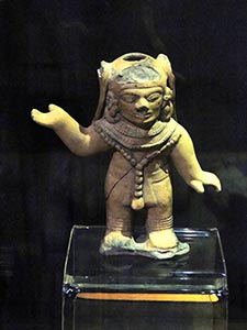 Figur im Museum in Guayaquil