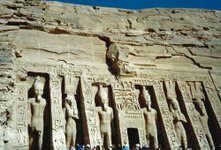 Abu_Simbel_14_1000.jpg