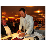 Bei einem Gala-Dinner