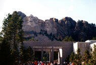 08_MtRushmore1_1000.jpg