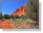 Umrundung des Uluru auf dem Base Walk