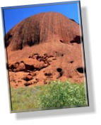 Umrundung des Uluru auf dem Base Walk