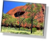 Umrundung des Uluru auf dem Base Walk