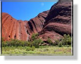 Umrundung des Uluru auf dem Base Walk