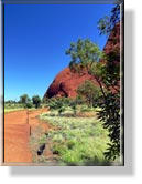 Umrundung des Uluru auf dem Base Walk