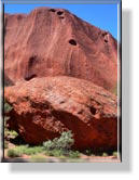 Umrundung des Uluru auf dem Base Walk