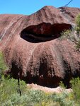 Auf dem Base Walk einmal um den Uluru