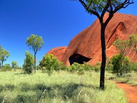 Auf dem Base Walk einmal um den Uluru