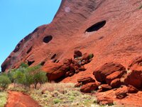 Auf dem Base Walk einmal um den Uluru
