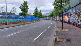 2_BelfastPeacewall_260.jpg