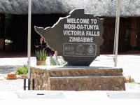 22_Victoria_Falls_0200.jpg