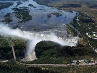 22_Victoria_Falls_1000.jpg