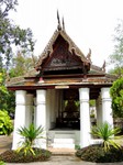 3_Phra_Buddhabath_230_1000.jpg