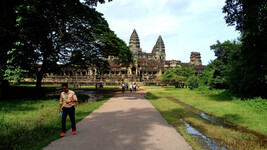 1_Angkor_Wat_120_1000.jpg