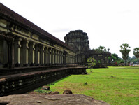 1_Angkor_Wat_520_1000.jpg