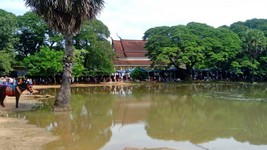 1_Angkor_Wat_740_1000.jpg