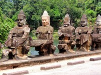 3_Angkor_Thom_40_1000.jpg