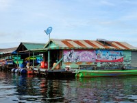 1_Boot_TonleSap_120_1000.jpg