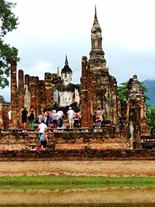 In der Tempelanlage von Sukothai In der Tempelanlage von Sukothai