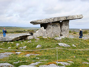 Poulnabrone Dolmen Poulnabrone Dolmen